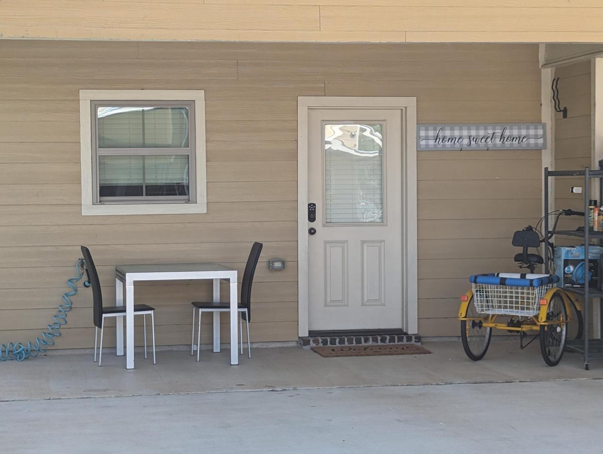 Cozy Townhouse Near Casinos & Prien Lake Park Villa Lake Charles Exteriör bild